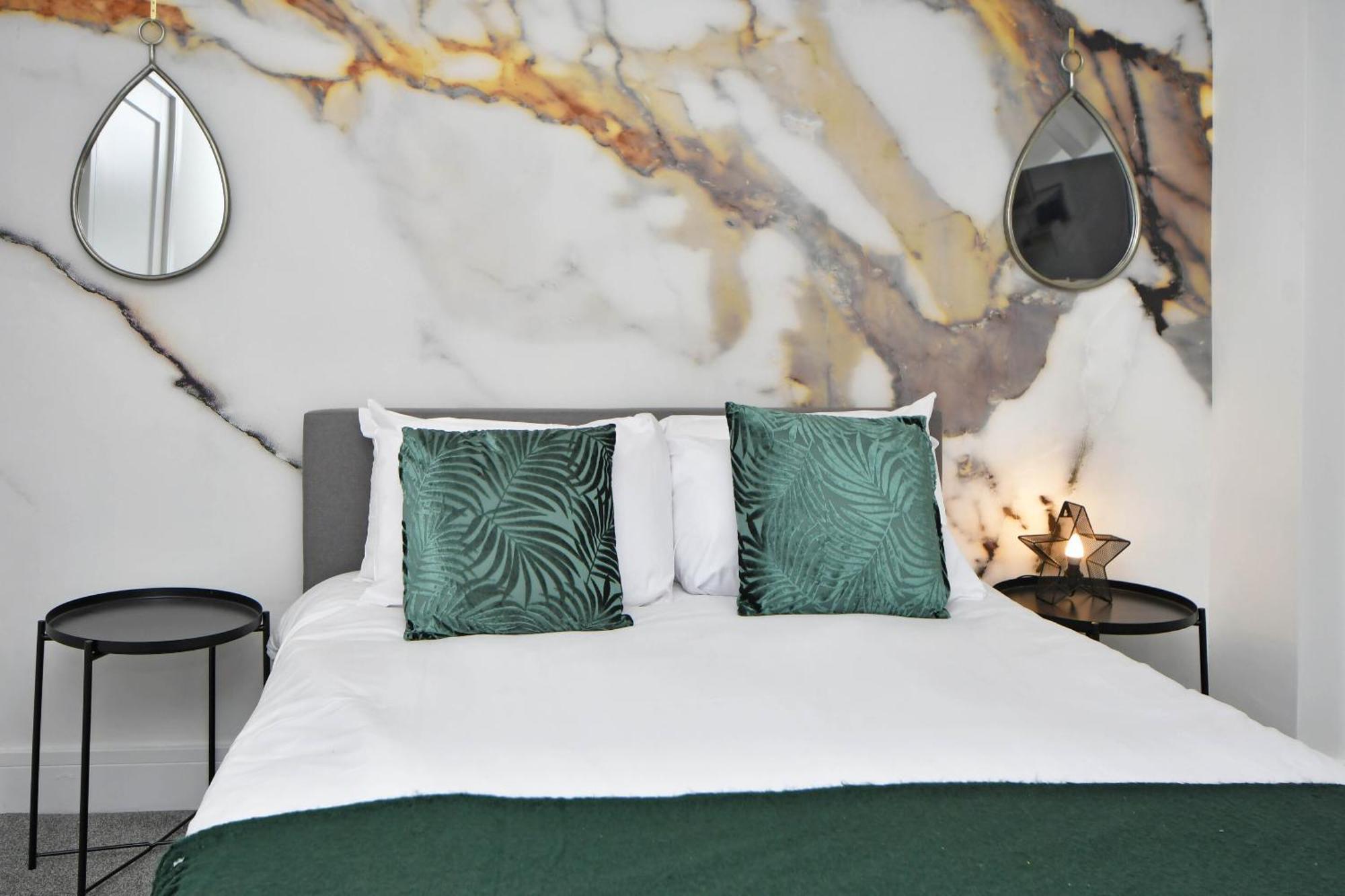 One Battison - Affordable Rooms, Suites & Studios In Stoke On Trent Экстерьер фото